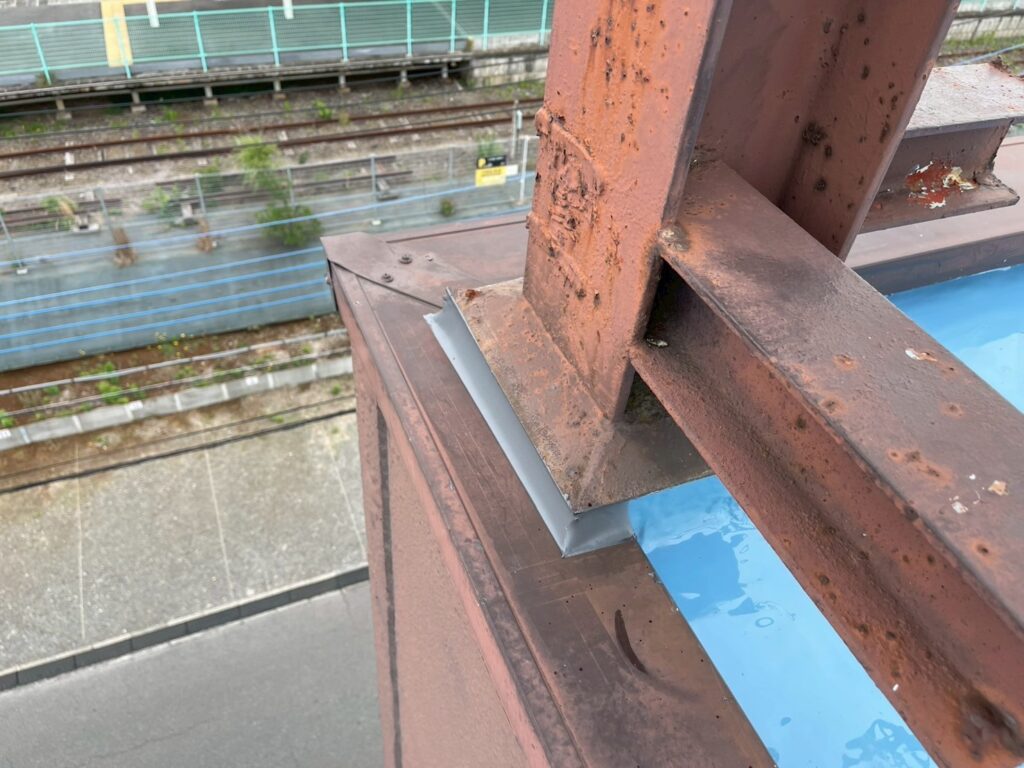 端末部シーリング