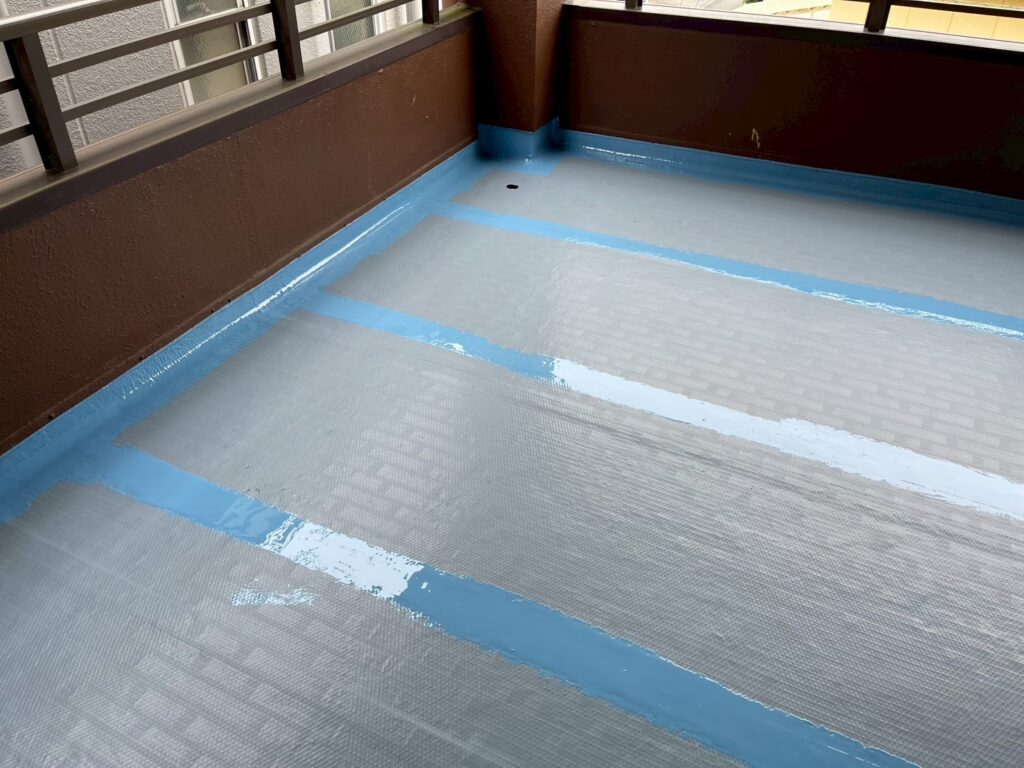ジョイント部ウレタン補強塗り