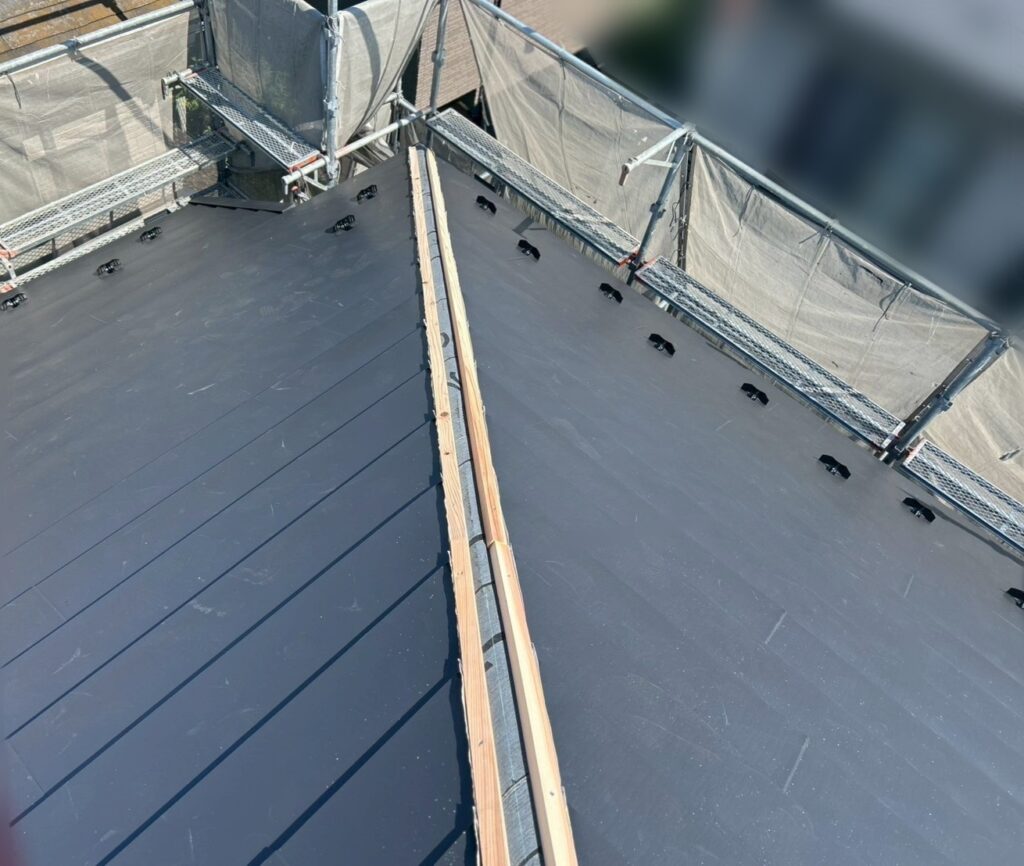棟板金設置