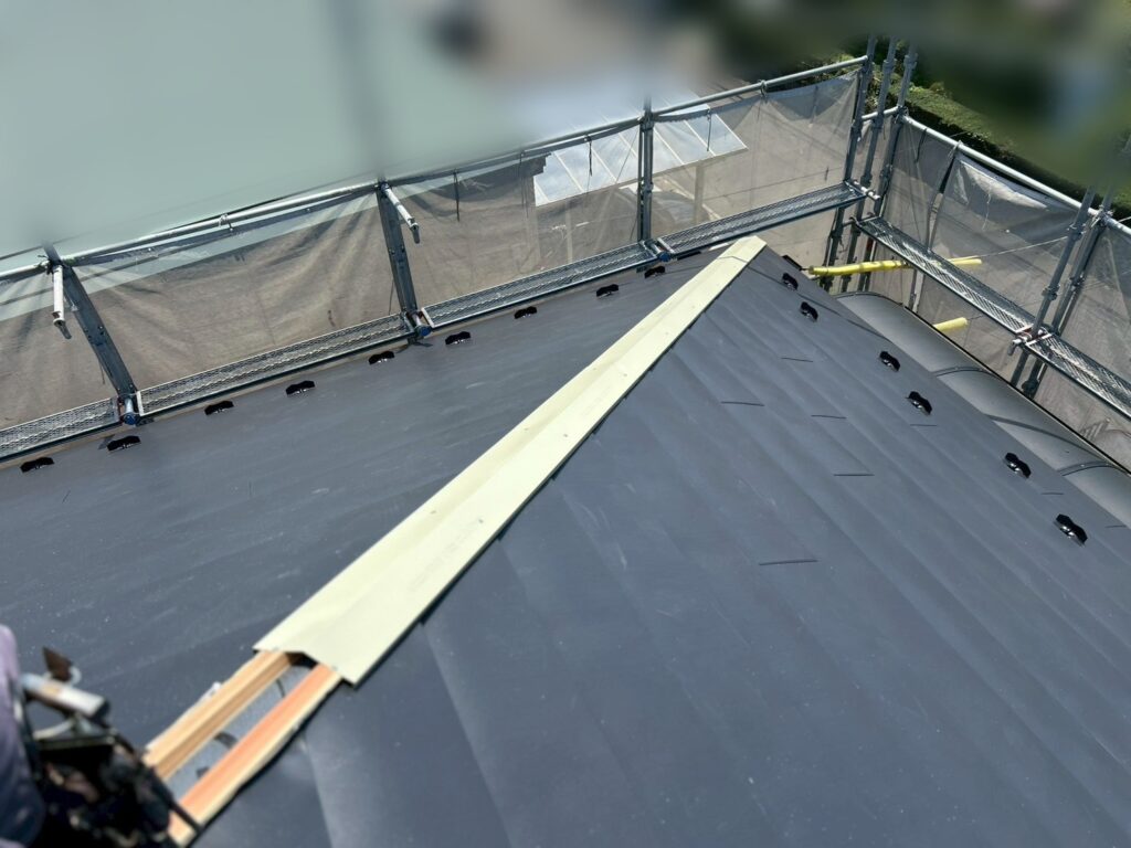 棟板金設置