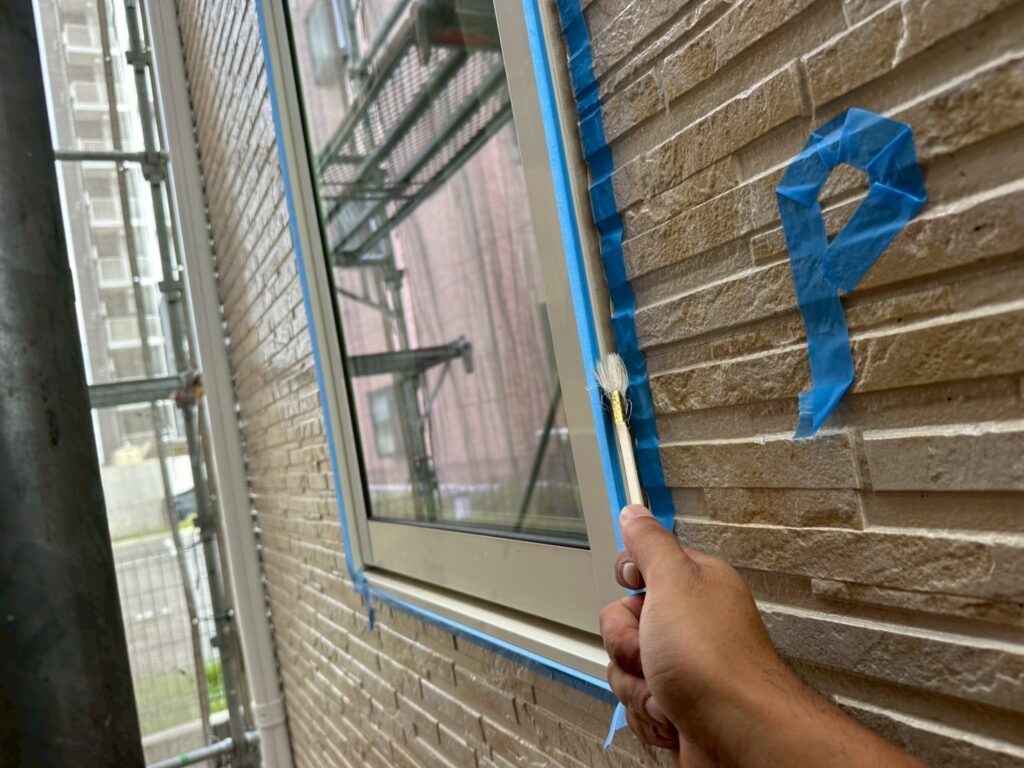 窓廻りプライマー塗布